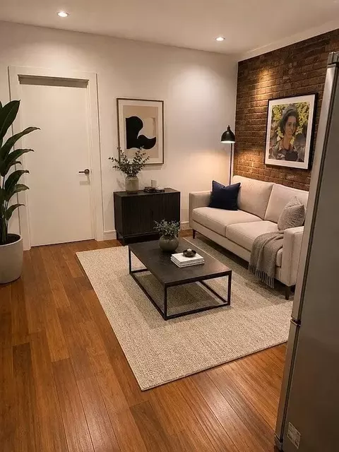 120 E 4th St #D, New York, NY 10003