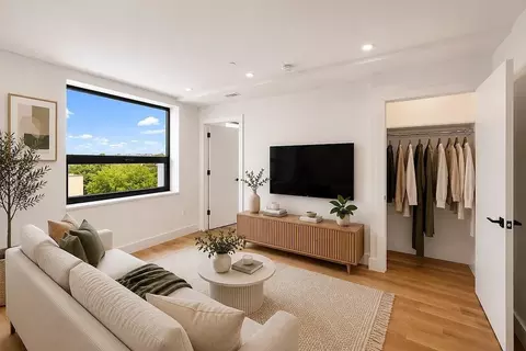 503 Evergreen Ave #5C, Brooklyn, NY 11221