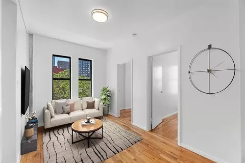 122 Norfolk St #17, New York, NY 10002