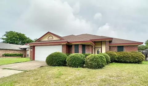 3805 Sawtooth Dr, Killeen, TX 76542