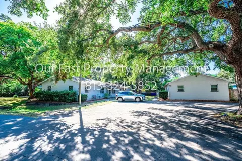 430 3rd Ave, Dunedin, FL 34698