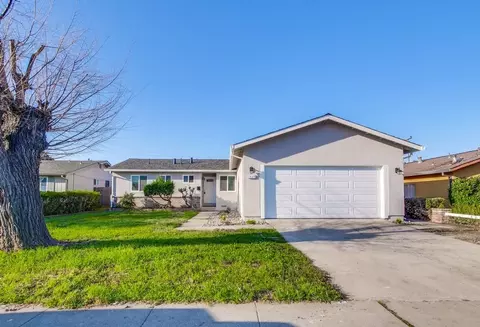 1425 Sunshadow Ln, San Jose, CA 95127