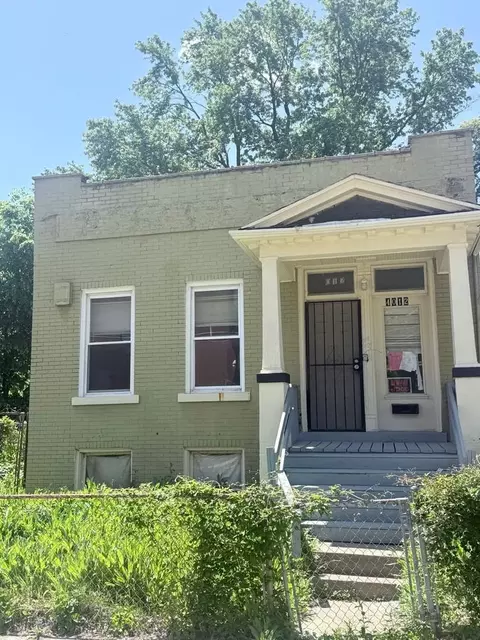 4012 Penrose St, Saint Louis, MO 63107