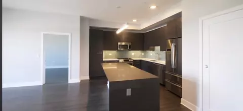 617 Green Bay Rd #216, Wilmette, IL 60091