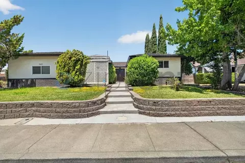 648 San Lorenzo St, Fairfield, CA 94533