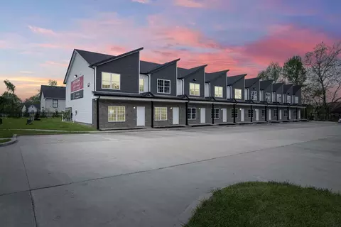 156 Excell Rd, Clarksville, TN 37043