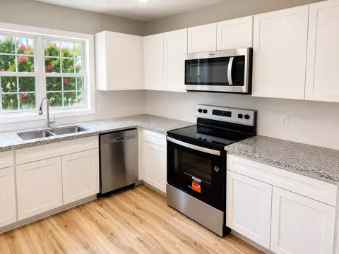 2201 Mountain Mist Ct #201, Raleigh, NC 27603