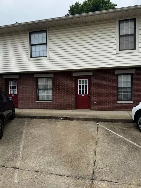 127 E Adams St #A3, Millersburg, OH 44654