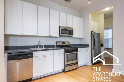 4715 N Sheridan Rd #22N, Chicago, IL 60640