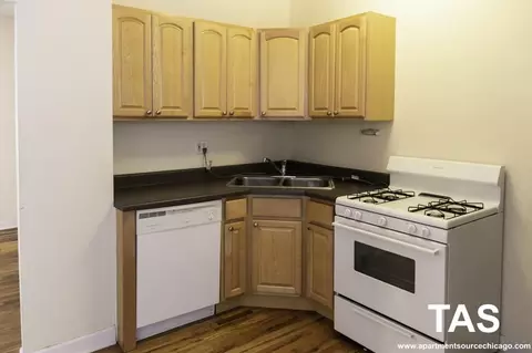 3523 N Broadway St #1W, Chicago, IL 60657