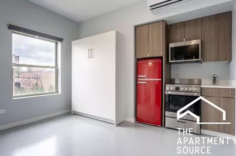 4700 N Racine Ave #305, Chicago, IL 60640