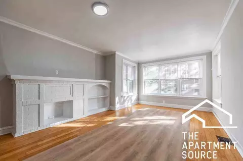 6304 N Oakley Ave #1, Chicago, IL 60659