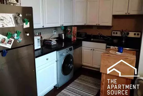 3345 N Marshfield Ave #308, Chicago, IL 60657
