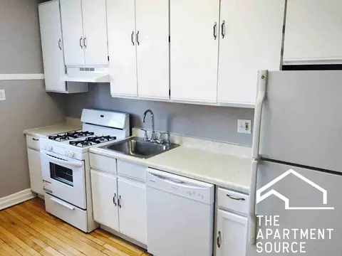 3932 N Keeler Ave #1C, Chicago, IL 60641