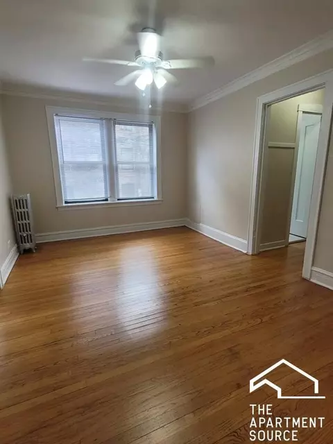 1717 W North Shore Ave #1D, Chicago, IL 60626