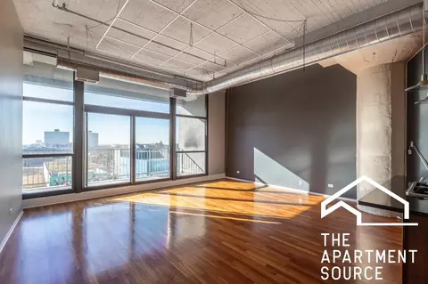 1530 S State St #618, Chicago, IL 60605