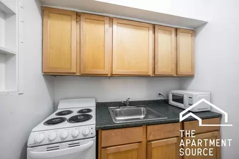 536 W Arlington Pl #114, Chicago, IL 60614