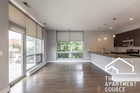2348 N Lister Ave #310, Chicago, IL 60614