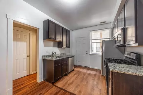 3753 W Sunnyside Ave #1, Chicago, IL 60625
