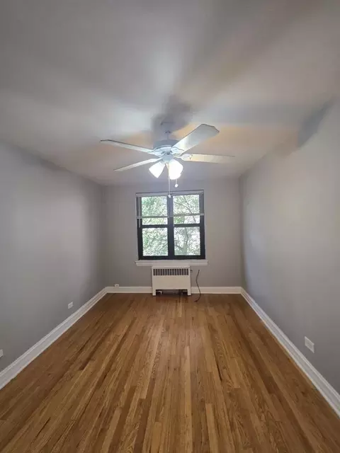 7324 N Ridge Blvd #3E, Chicago, IL 60645