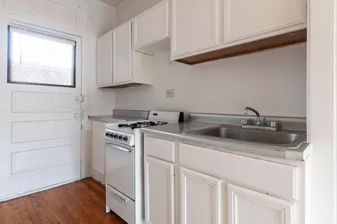 630 W Cornelia Ave #N3, Chicago, IL 60657