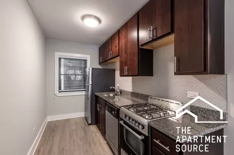 1435 N Dearborn St #B3, Chicago, IL 60610