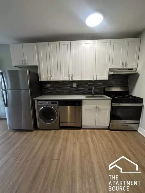 730 Judson Ave #04, Highland Park, IL 60035