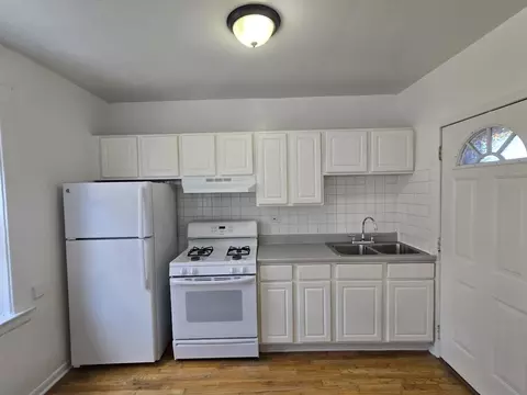 5028 N Springfield Ave #3W, Chicago, IL 60625