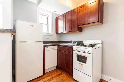 2846 N Orchard St #44, Chicago, IL 60657