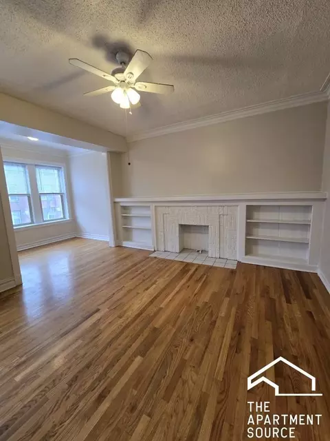 7509 N Greenview Ave #1, Chicago, IL 60626