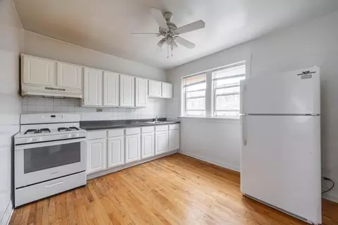 5030 N Springfield Ave #3W, Chicago, IL 60625