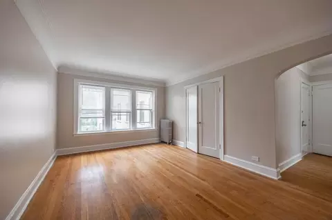1920 W Morse Ave #3S, Chicago, IL 60626