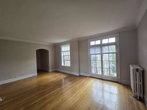 909 Elmwood Ave #O3, Evanston, IL 60202