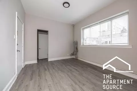 6912 N Ashland Blvd #106, Chicago, IL 60626