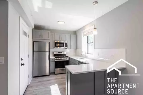 1133 Oak Ave #W2, Evanston, IL 60202