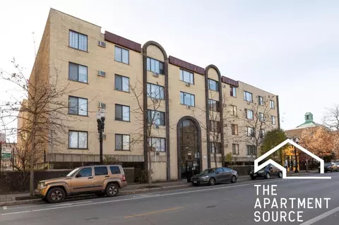 1515 W Morse Ave #315, Chicago, IL 60626