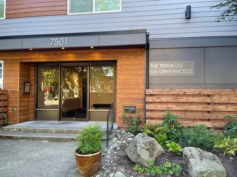 7501 Greenwood Ave N #101, Seattle, WA 98103