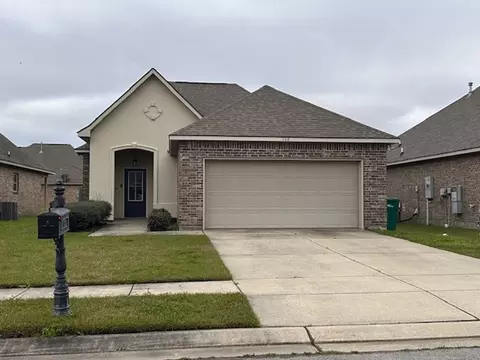 108 Valcour Pl, Youngsville, LA 70592