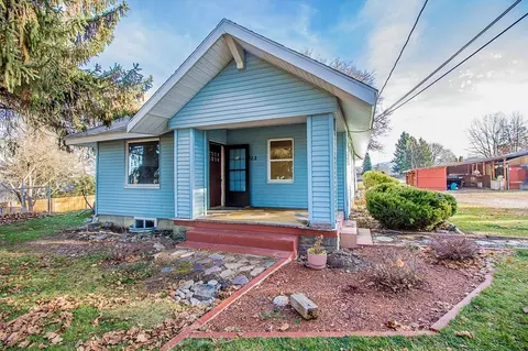 923 S Progress Rd #1, Spokane Valley, WA 99037