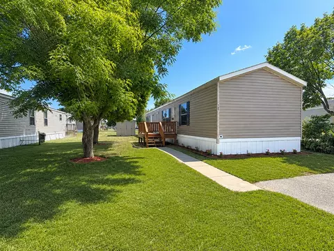 4657 Springcress Ln #1125, Traverse City, MI 49685