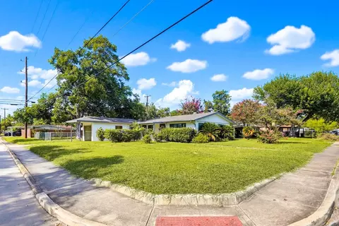 271 Wayside Dr #1, San Antonio, TX 78213