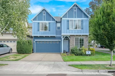 504 NE Caden Ave, Hillsboro, OR 97124