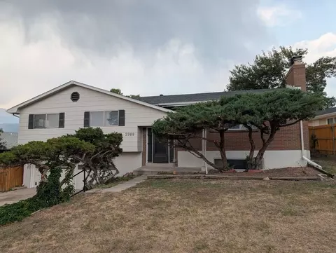 2988 W Fontanero St, Colorado Springs, CO 80904