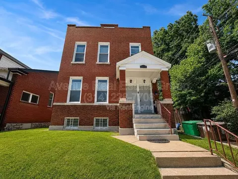 4415 S Compton Ave #1F, Saint Louis, MO 63111