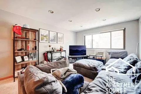 607 W Wrightwood Ave #313, Chicago, IL 60614