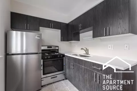 5917 N Kenmore Ave #527, Chicago, IL 60660