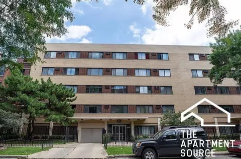 5909 N Kenmore Ave #311, Chicago, IL 60660