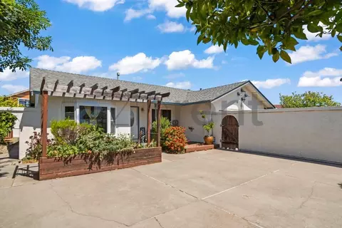 7525 Hazelnut Dr, Newark, CA 94560 photo 5