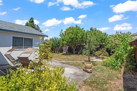 7525 Hazelnut Dr, Newark, CA 94560 photo 29