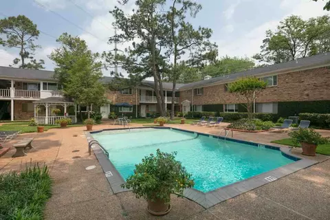 4040 San Felipe St #176, Houston, TX 77027